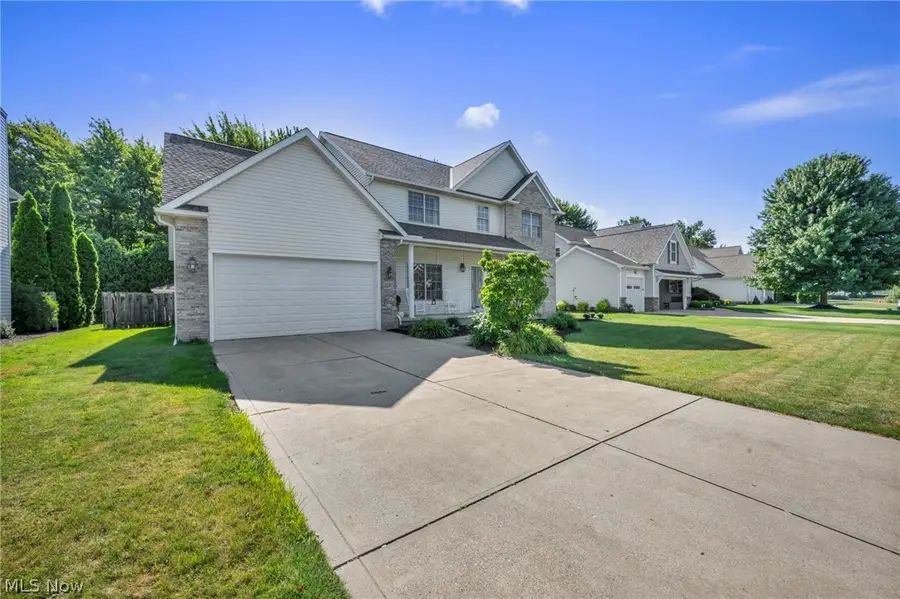 2285 N Bay Drive, Willoughby, OH 44094 - #3