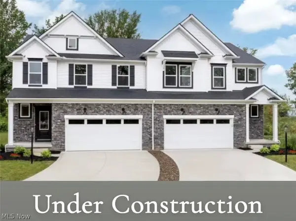 2079 Glenmont Drive, Brunswick, OH 44212