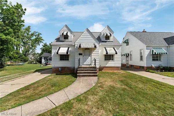 8202 Dorothy Avenue, Parma, OH 44129