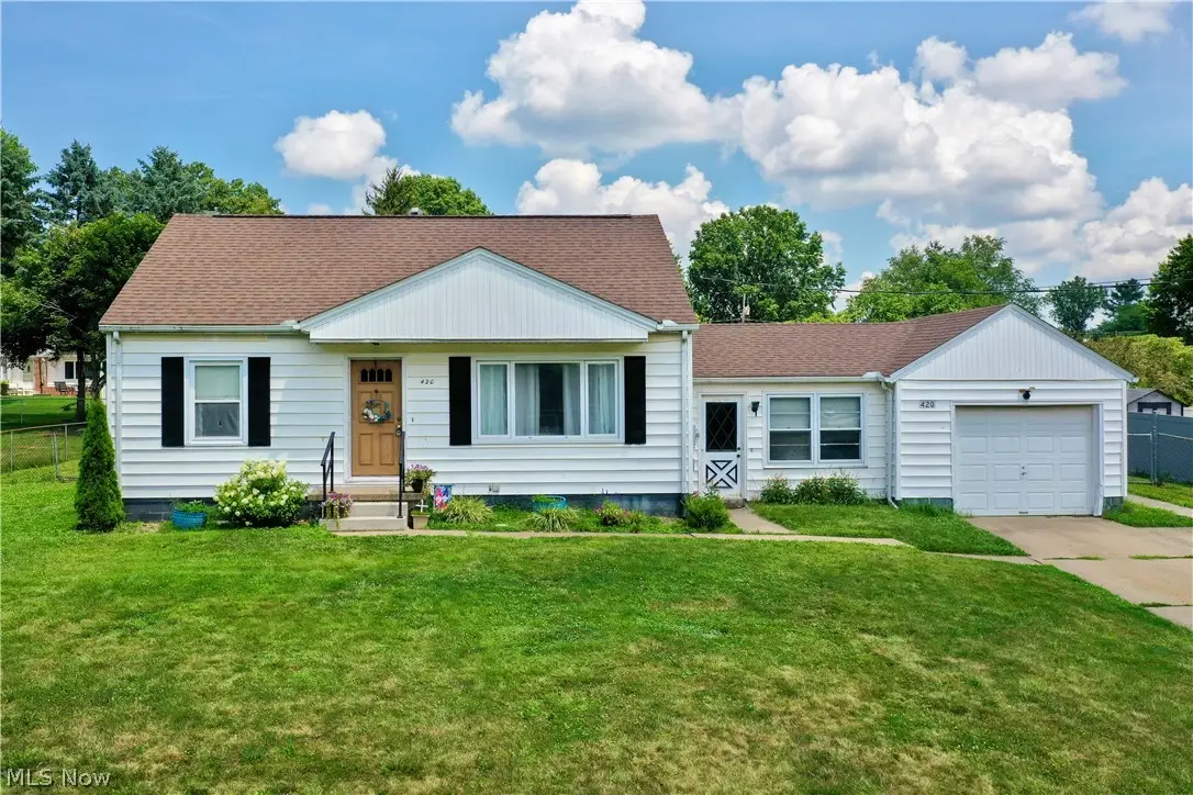 420 Stuart Nw Street, Massillon, OH 44646 - #1