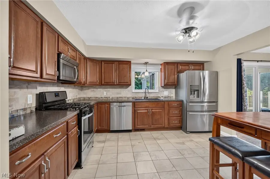 25077 Deerfield Drive, North Olmsted, OH 44070 - #3