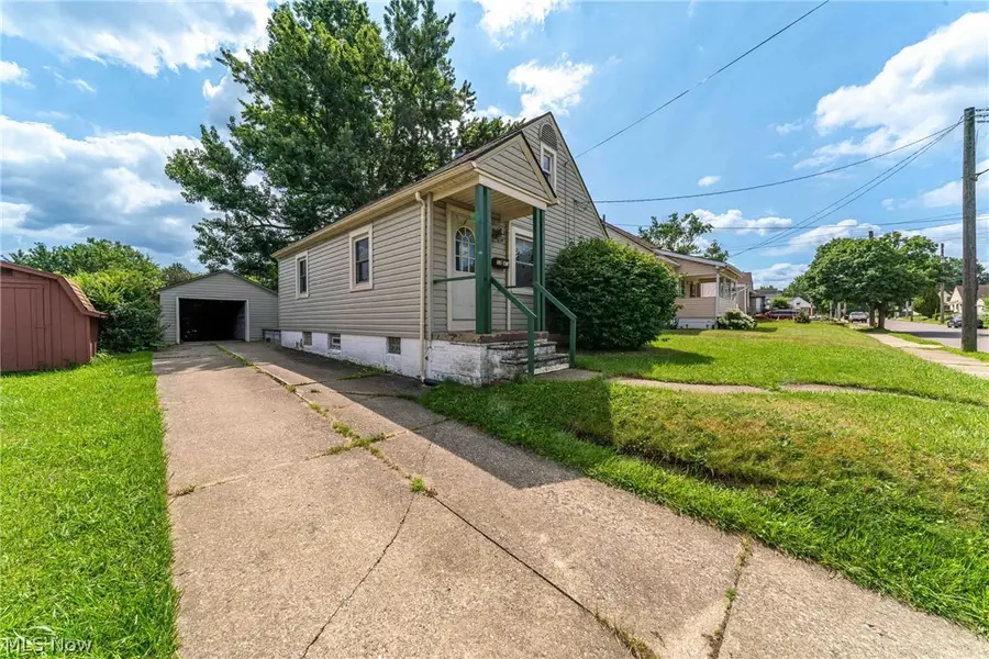 1347 Hammel Street, Akron, OH 44306 - #3