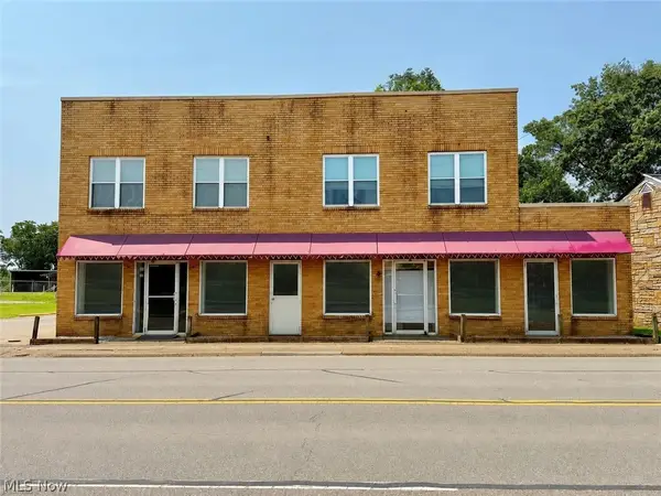 2007 Washington Boulevard, Belpre, OH 45714