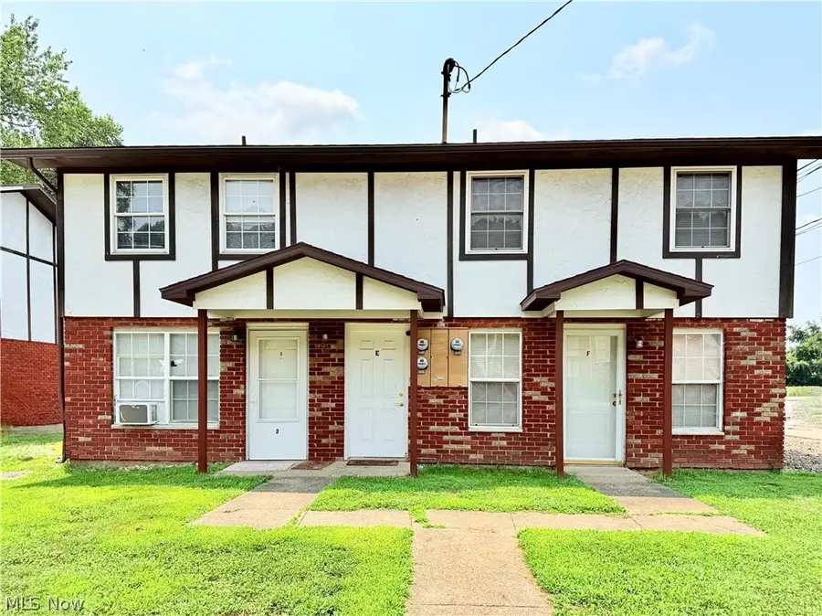 1601 Hill Street, Belpre, OH 45714 - #3