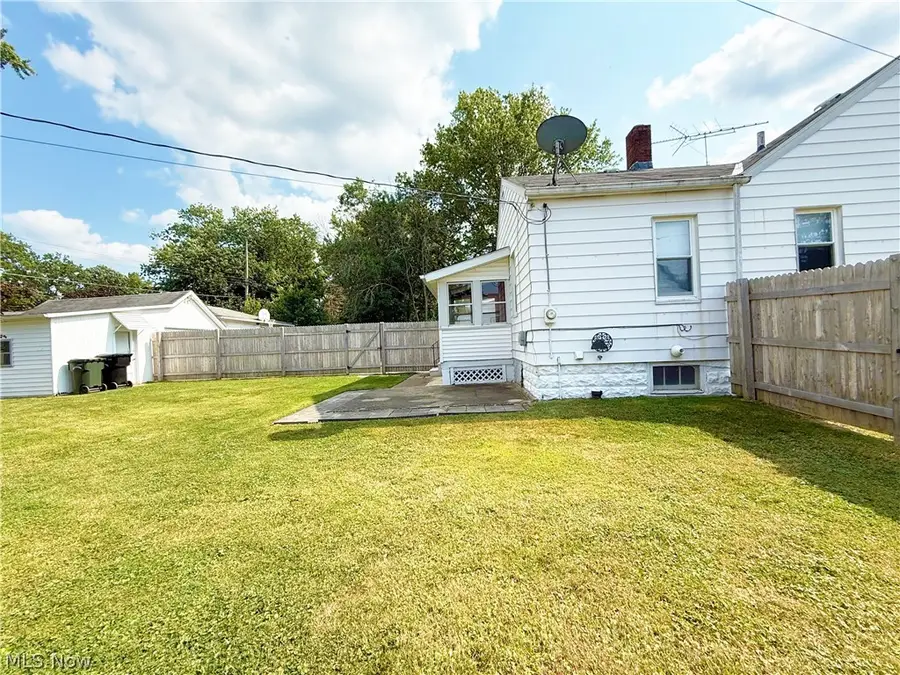 342 Concord Avenue, Elyria, OH 44035 - #3