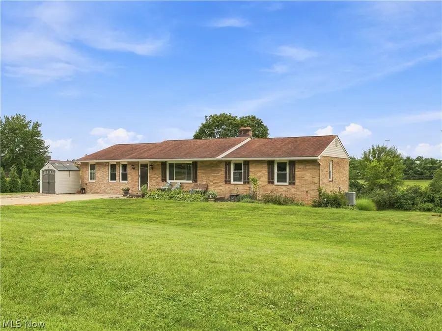 7868 Windward Trace Nw Circle, Massillon, OH 44646 - #3