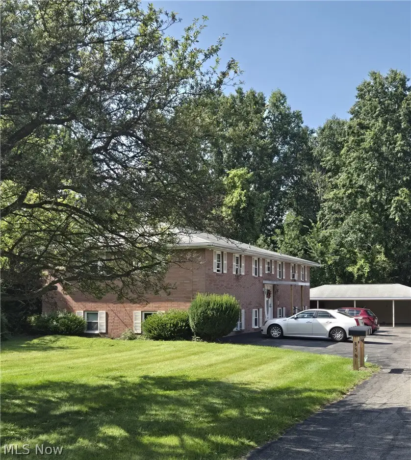 850 Mathews Road, Youngstown, OH 44512 - #2