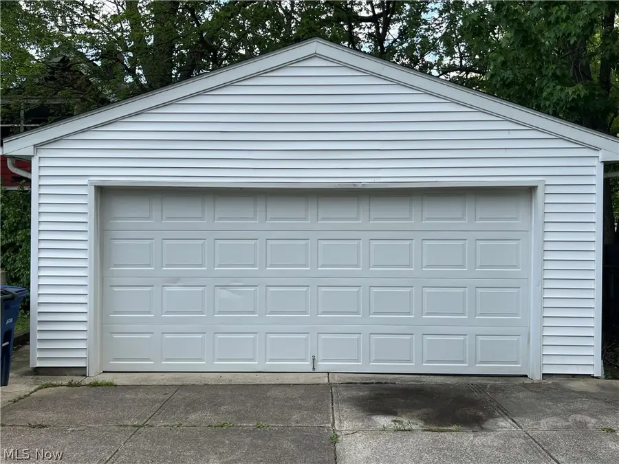 2119 Warren Road, Lakewood, OH 44107 - #2