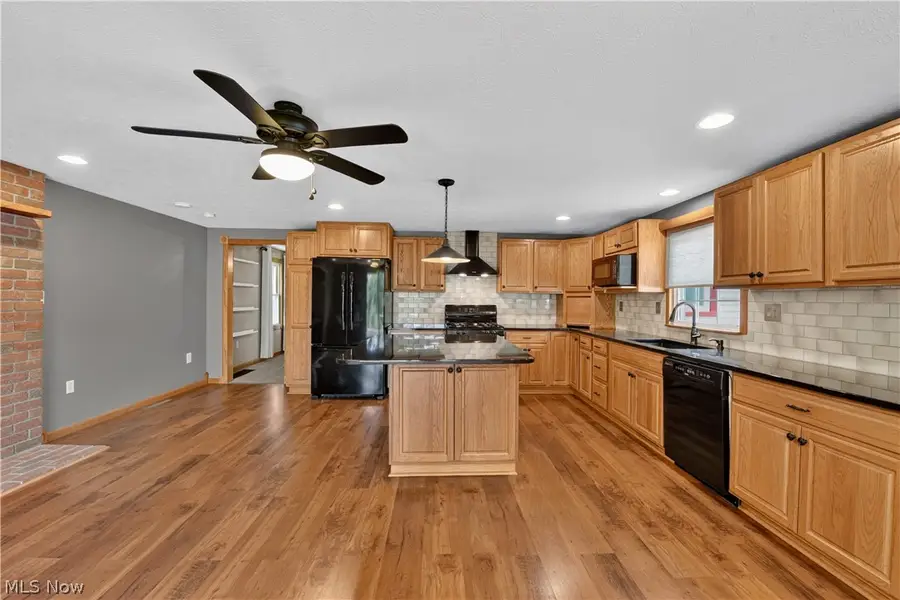 1563 Eastern Road, Rittman, OH 44270 - #3