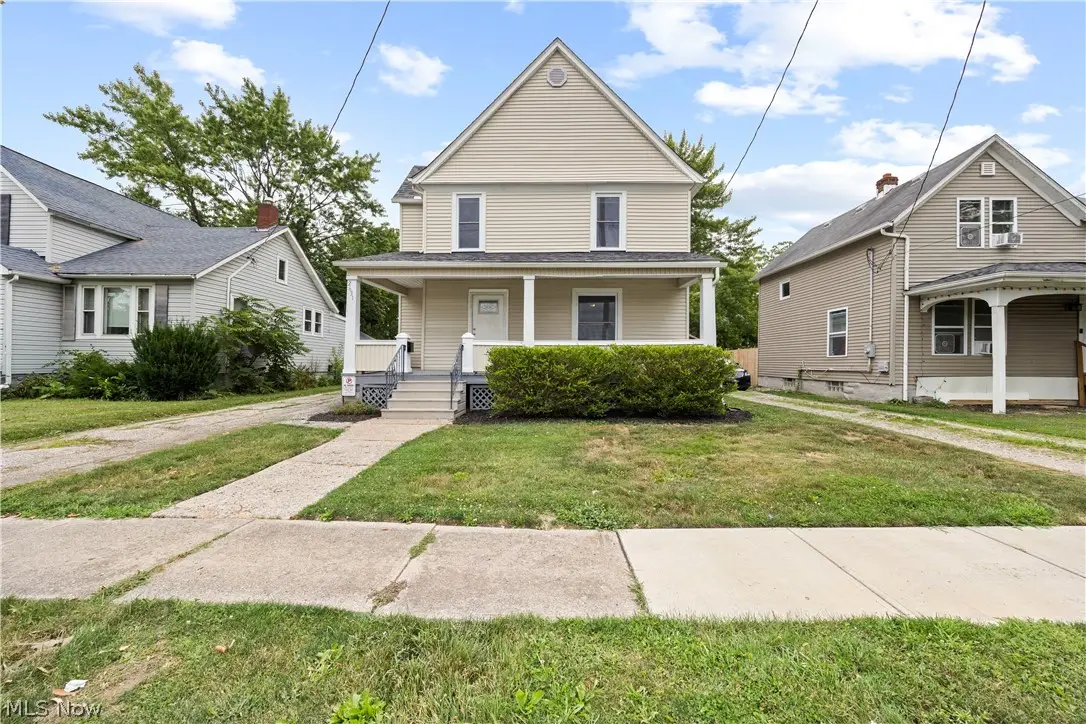 2631 Oakdale Avenue, Lorain, OH 44055 - #1