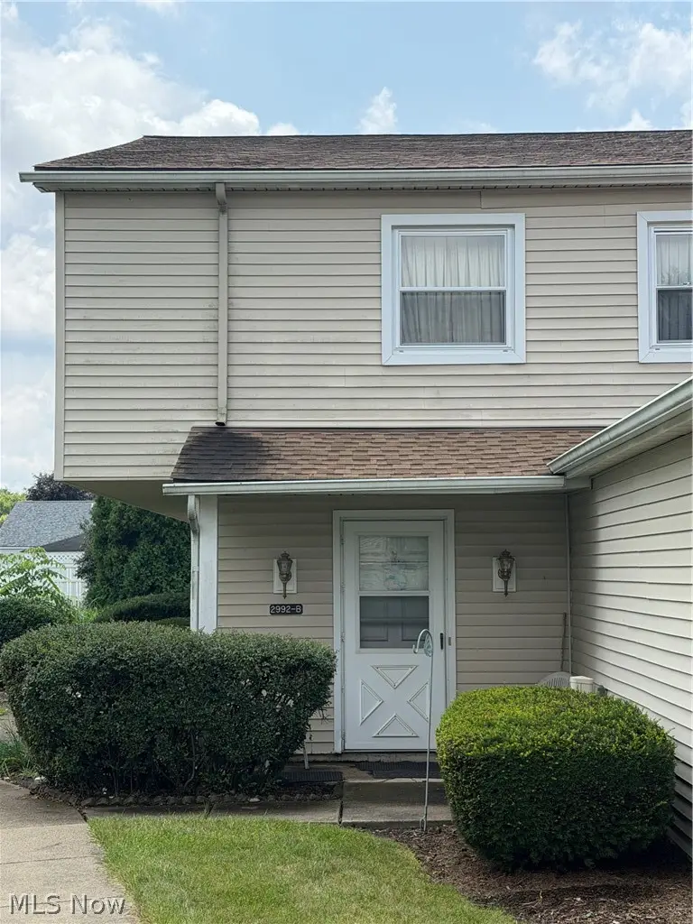 2992 Ivy Hill Circle #B, Cortland, OH 44410 - #1