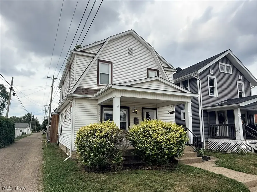 417 Gooding Nw Avenue, New Philadelphia, OH 44663 - #2
