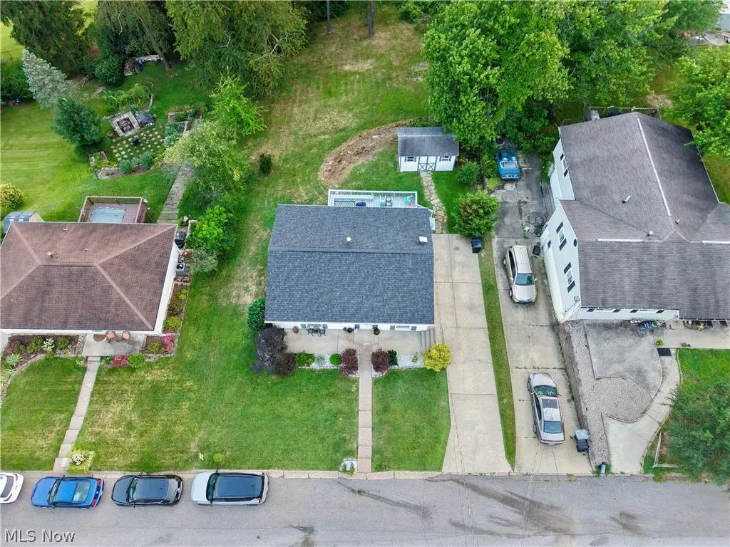 11 Hillcrest Drive, Martins Ferry, OH 43935 - #1