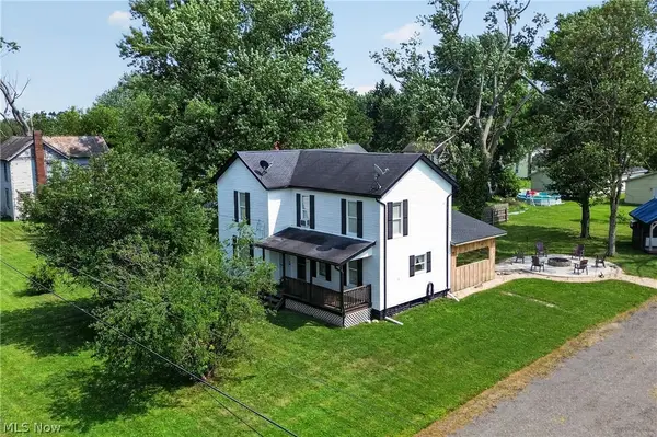 276 E College Street, West Farmington, OH 44491