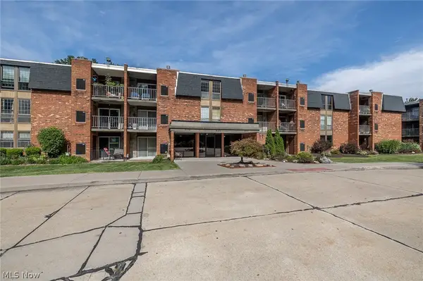 4179 Columbia Road #109, North Olmsted, OH 44070