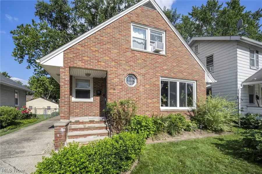 33 Devonshire Drive, Akron, OH 44312 - #2