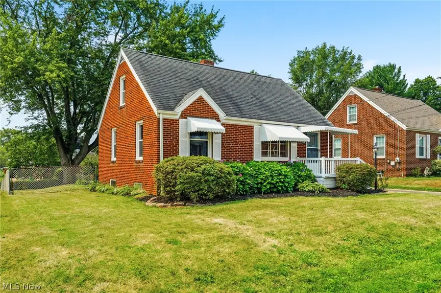 3004 Patton Nw Place, Canton, OH 44708 - #2