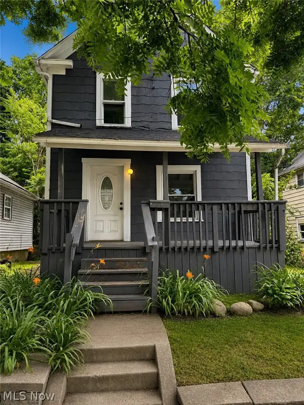 936 Ella Court, Akron, OH 44314