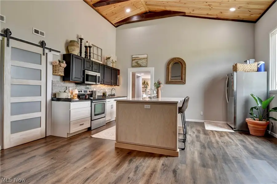 7290 Crane Sw Road, Sherrodsville, OH 44675 - #3
