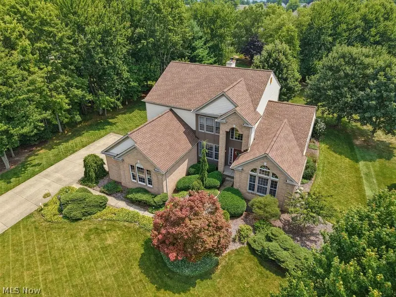 9615 Windsor Way, Twinsburg, OH 44087 - #2