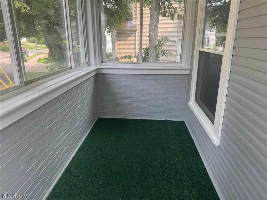 163 19th Nw Street, Barberton, OH 44203 - #3