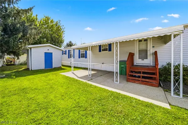 2675 Eagle Point Drive, Madison, OH 44057