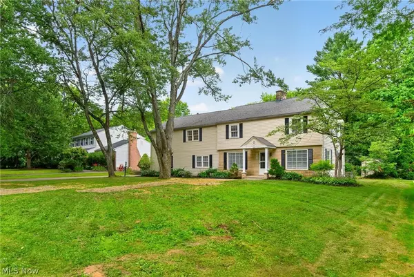 444 Hampshire Road, Akron, OH 44313