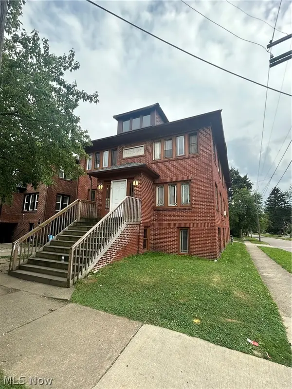 228 Cole Avenue, Akron, OH 44301