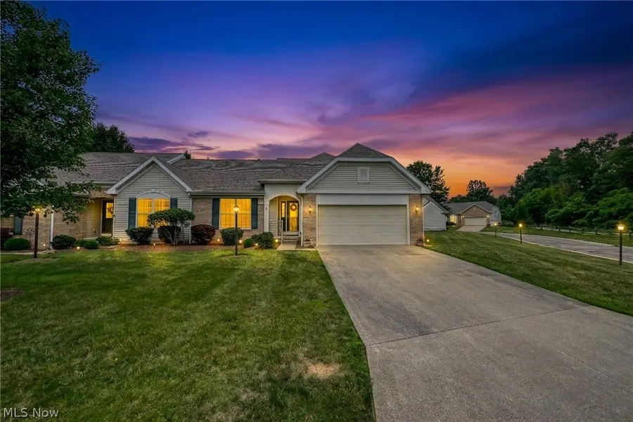 1827 Southpointe Ne Circle, Canton, OH 44714 - #3