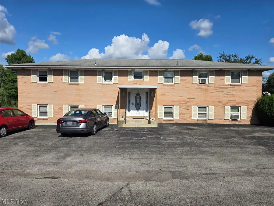 860 Mathews Road, Youngstown, OH 44512 - #3