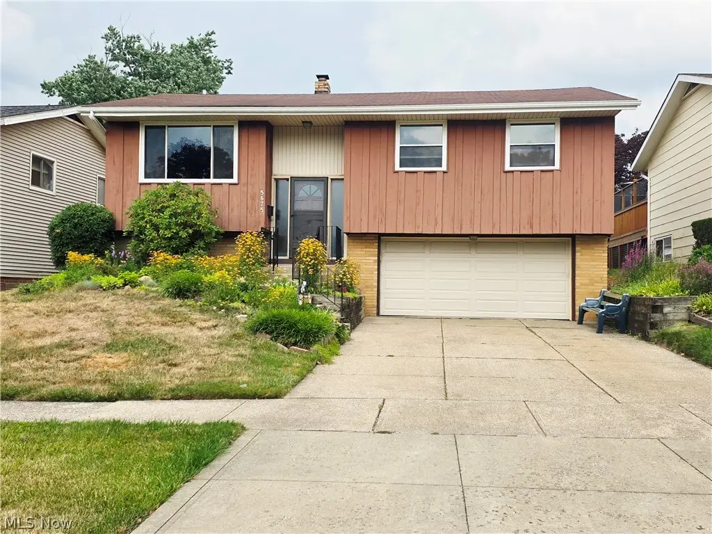 5675 Andover Boulevard, Garfield Heights, OH 44125 - #1