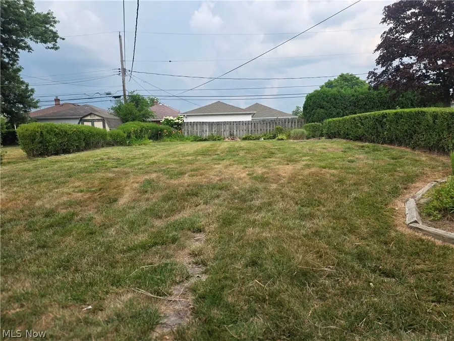 5675 Andover Boulevard, Garfield Heights, OH 44125 - #2