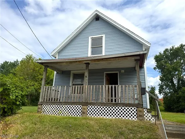 2219 Navarre Sw Road, Canton, OH 44706