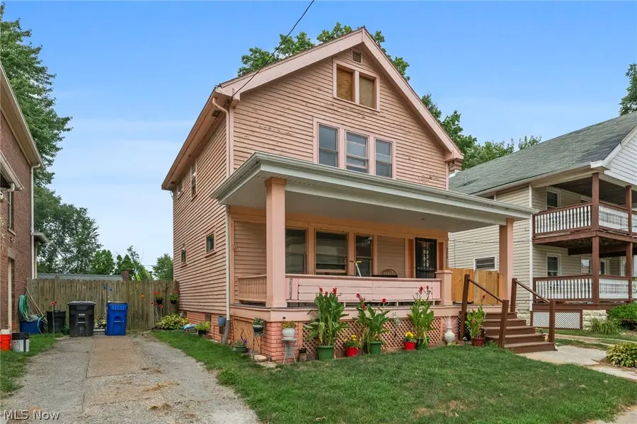 8006 Halle Avenue, Cleveland, OH 44102 - #2