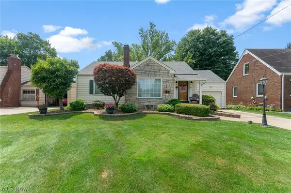31 Island Drive, Poland, OH 44514