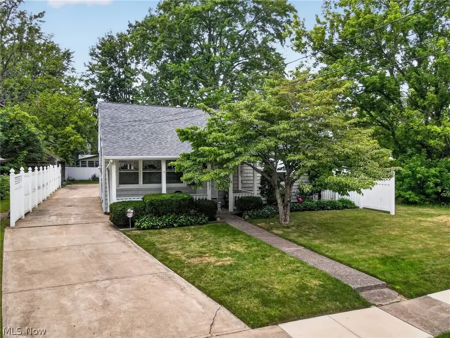 1521 Ohio Avenue, Ashtabula, OH 44004 - #2