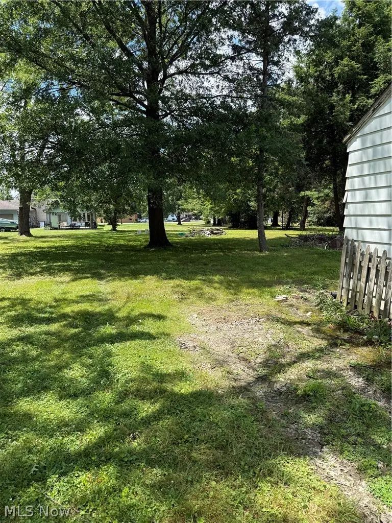 132 N Canfield Niles Road, Youngstown, OH 44515 - #3