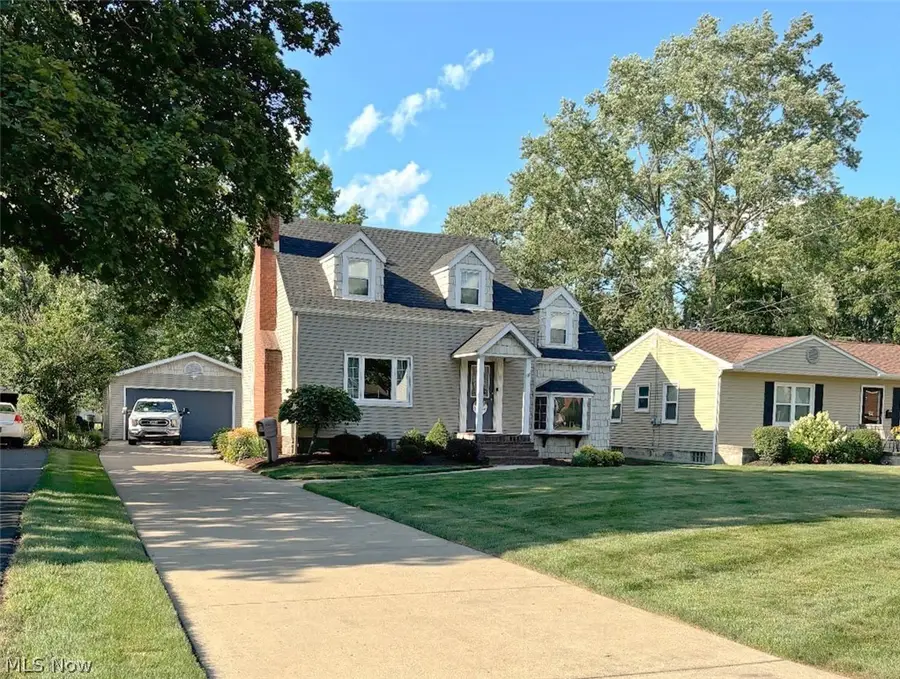 482 Ewing Road, Youngstown, OH 44512 - #3