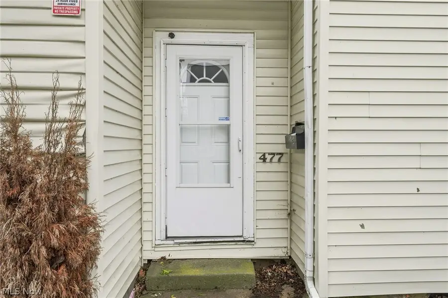477 Allyn Street, Akron, OH 44304 - #3