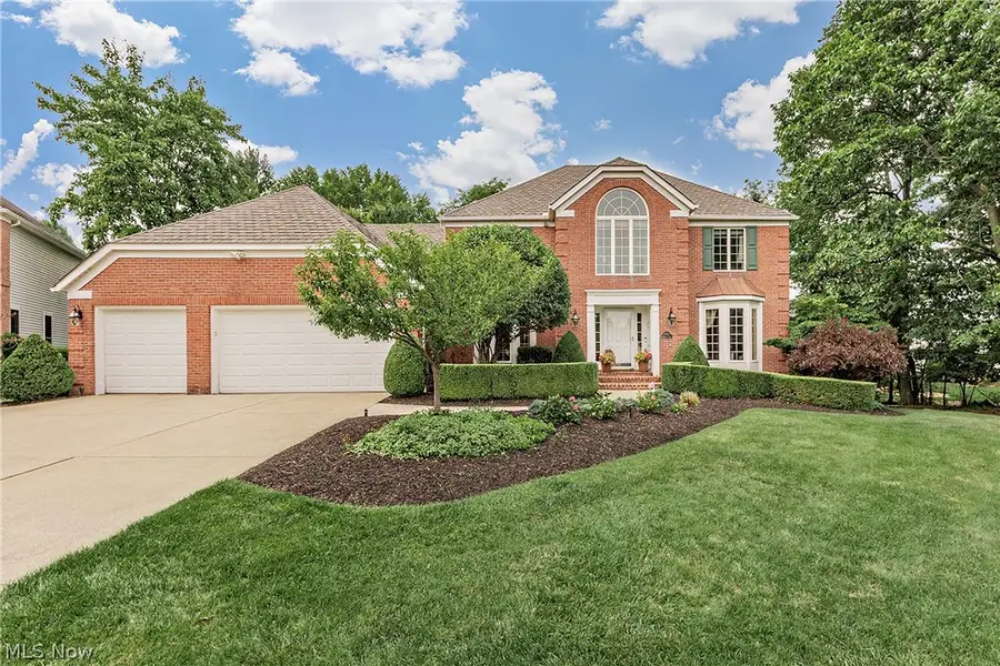 19165 Ridgeline Court, Strongsville, OH 44136 - #2