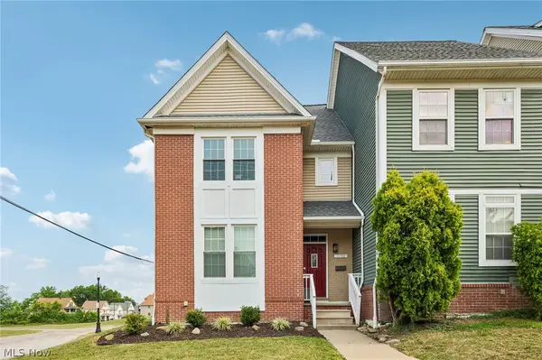 2708 Martin Luther King Jr Drive, Cleveland, OH 44104