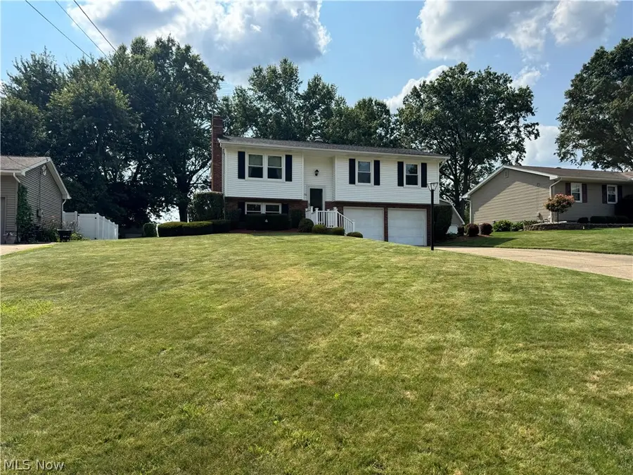 2370 Oak Trace Street, Youngstown, OH 44515 - #3
