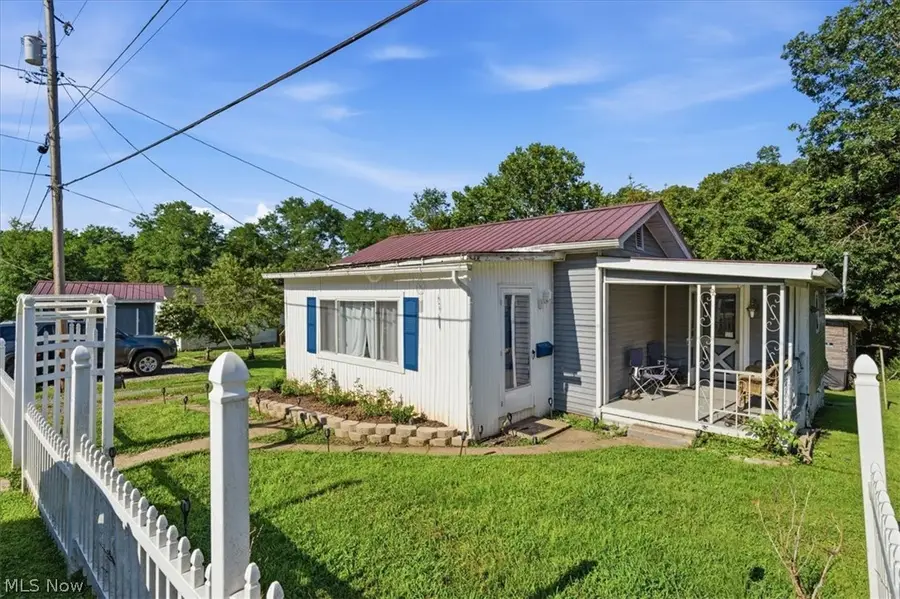 306 Walnut Street, Clay, WV 26138 - #2