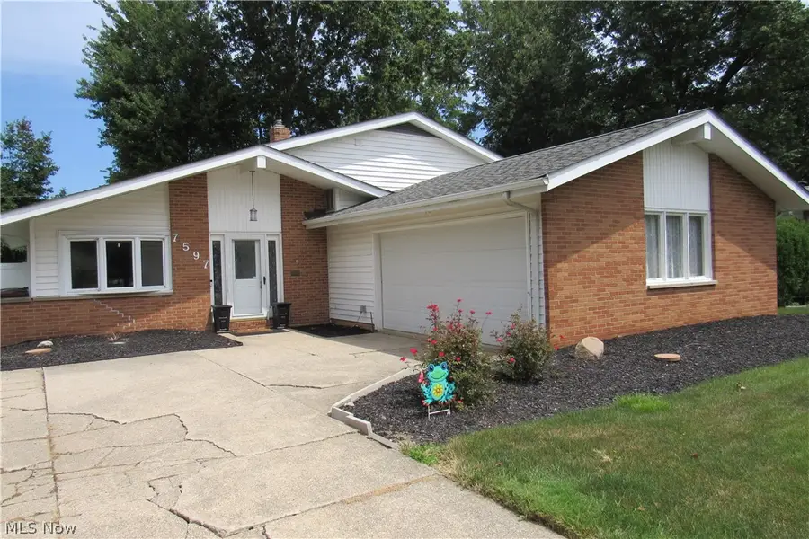 7597 Ohio Street, Mentor, OH 44060 - #2