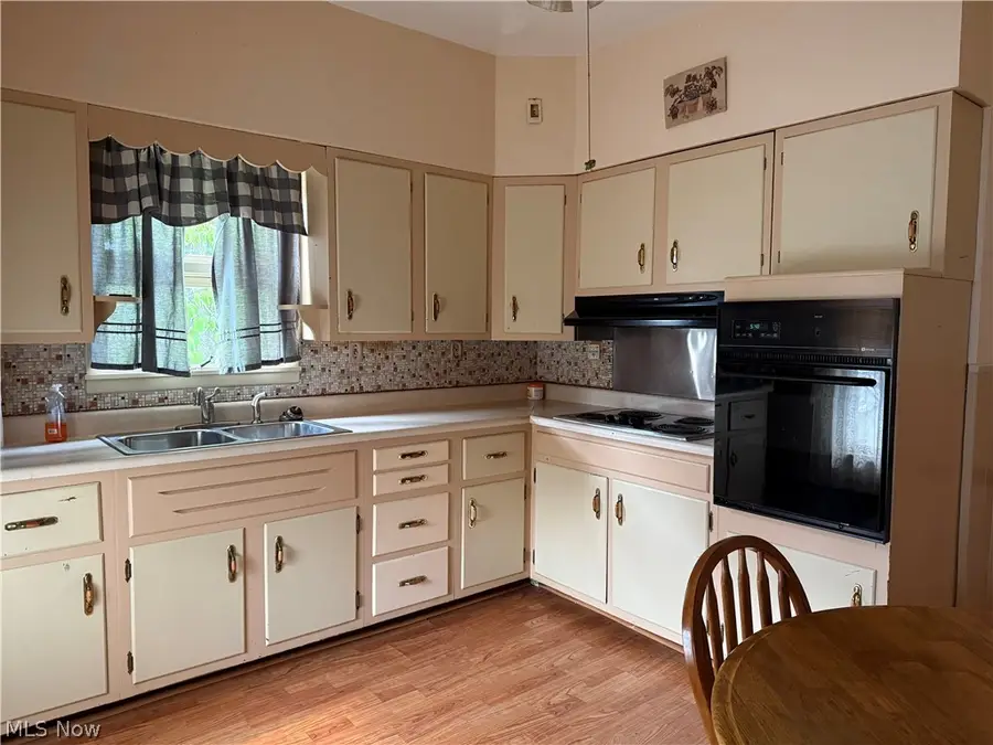 1453 Main Street, Wellsburg, WV 26070 - #3
