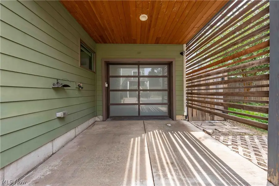 2509 Thurman Avenue, Cleveland, OH 44113 - #3