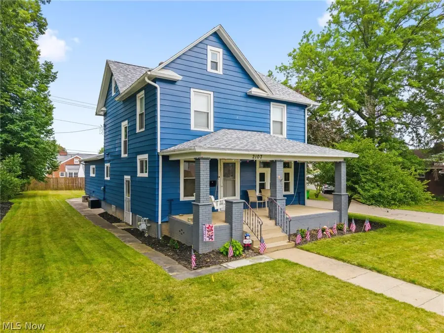 2107 Shunk Avenue, Alliance, OH 44601 - #2
