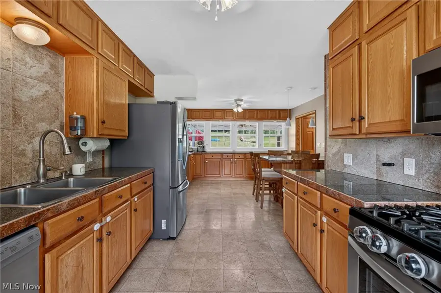 6062 Wadsworth Road, Medina, OH 44256 - #3