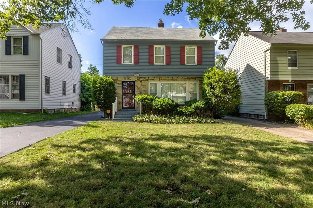 17004 Stockbridge Avenue, Cleveland, OH 44128 - #1