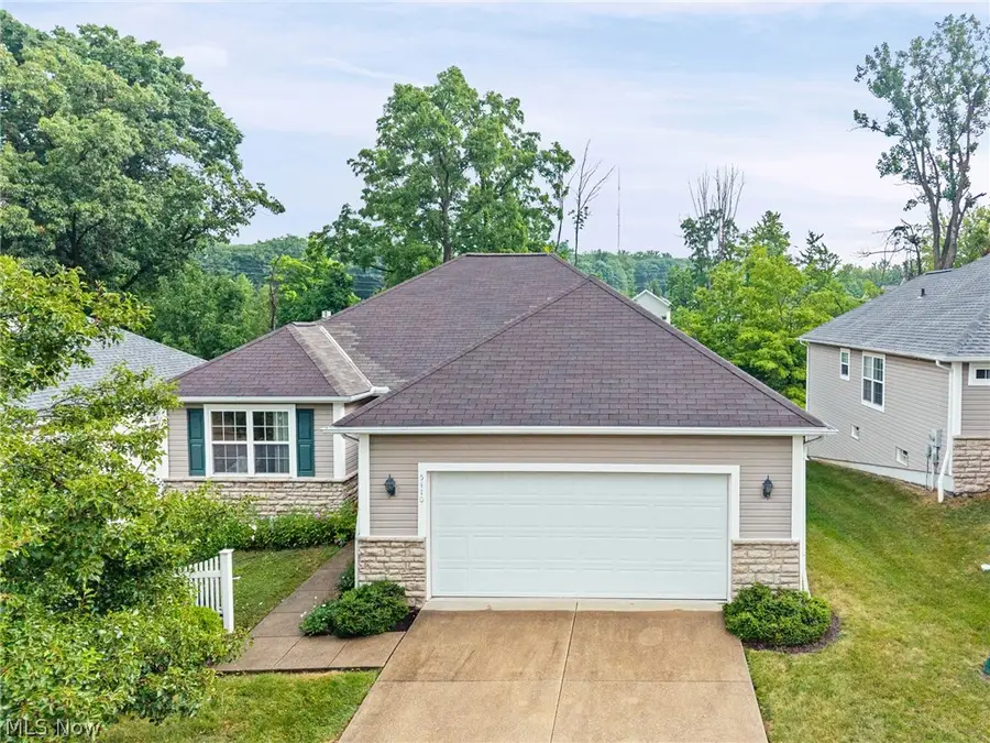 5410 Peachtree N Lane, Parma, OH 44134 - #2